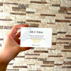 FARMASI | Flaunt It! Body Sculpting Scrub